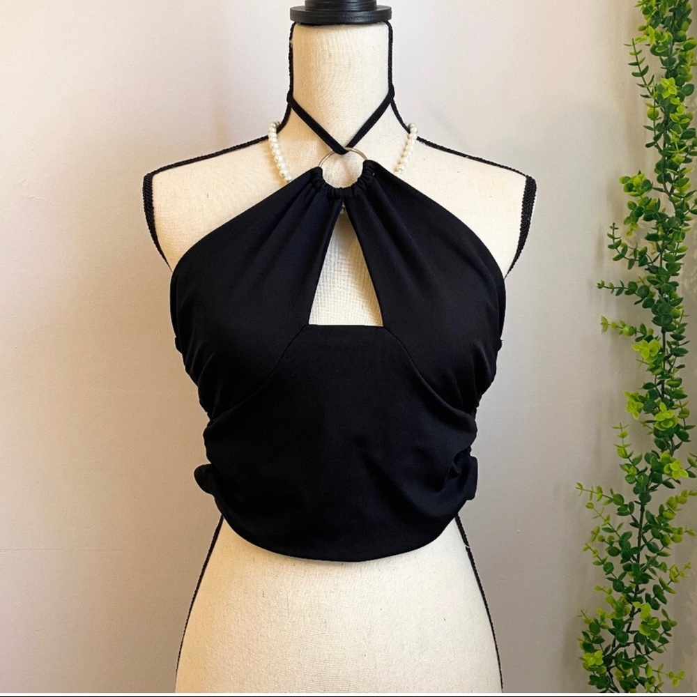 Women’s Black cut out halter crop top